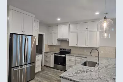 2311 Benbrook Drive, Fort Worth, TX 76110 - Photo 3