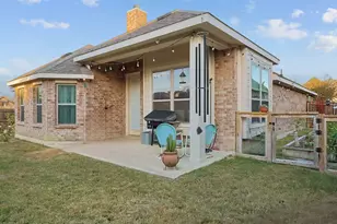 745 Larkspur Ln, Midlothian, TX 76065 - Photo 3