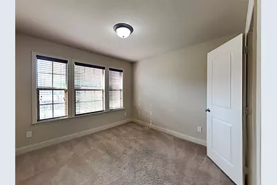 5860 Burgundy Rose Drive, Fort Worth, TX 76123 - Photo 11