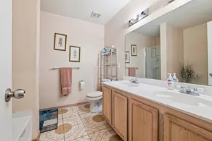 2023 Cap Rock Ln, Grand Prairie, TX 75052 - Photo 13