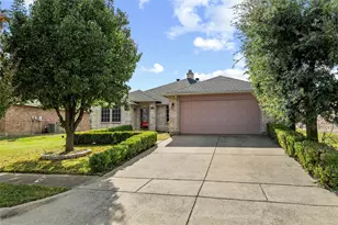 2023 Cap Rock Ln, Grand Prairie, TX 75052 - Photo 1