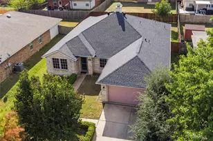2023 Cap Rock Ln, Grand Prairie, TX 75052 - Photo 25
