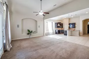 909 Green Coral Dr, Little Elm, TX 75068 - Photo 5