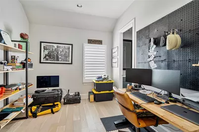 2157 Wenge Lane, Dallas, TX 75219 - Photo 13