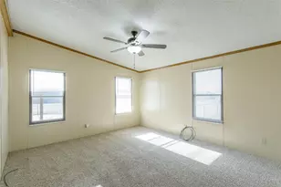 907 Neptune Dr, Granbury, TX 76049 - Photo 31