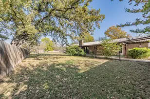 412 Oakview Dr, Springtown, TX 76082 - Photo 5