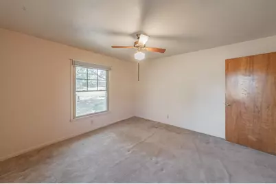 412 Oakview Drive, Springtown, TX 76082 - Photo 25