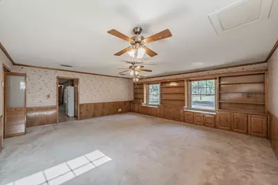 412 Oakview Drive, Springtown, TX 76082 - Photo 17