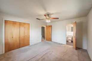 412 Oakview Dr, Springtown, TX 76082 - Photo 19