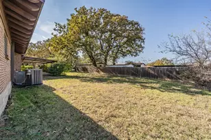 412 Oakview Dr, Springtown, TX 76082 - Photo 29