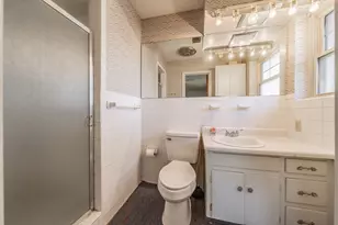 412 Oakview Dr, Springtown, TX 76082 - Photo 21