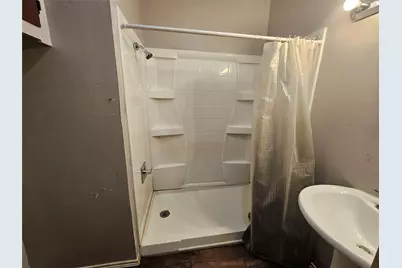 2104 Avenue E, Brownwood, TX 76801 - Photo 15