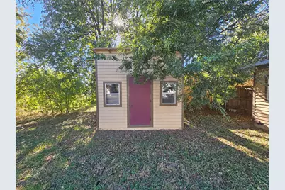 2104 Avenue E, Brownwood, TX 76801 - Photo 25