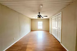 739 S Andrews Ave, Sherman, TX 75090 - Photo 11