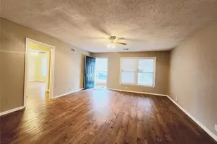 739 S Andrews Ave, Sherman, TX 75090 - Photo 15