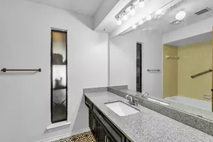 609 Kingsbridge Dr, Garland, TX 75040 - Photo 23