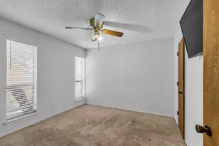 609 Kingsbridge Dr, Garland, TX 75040 - Photo 21