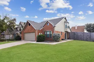 2062 Wanderlust Dr, Lewisville, TX 75067 - Photo 1
