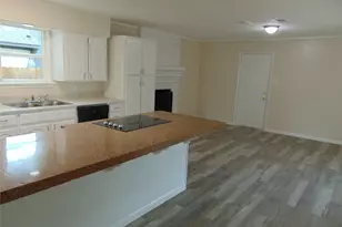 871 Magnolia Ln, Lancaster, TX 75146 - Photo 13