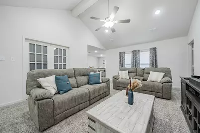 13608 Beaverhead Street, Ponder, TX 76259 - Photo 5