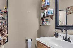 424 Heritage Dr, Crowley, TX 76036 - Photo 21