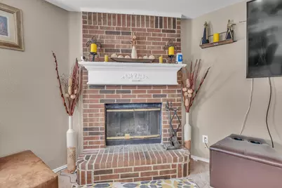 424 Heritage Drive, Crowley, TX 76036 - Photo 13