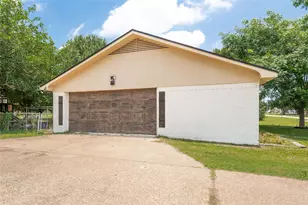 104 Sherry Lynn Dr, China Spring, TX 76633 - Photo 27