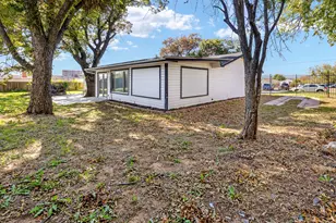 110 Pine St, Weatherford, TX 76086 - Photo 33