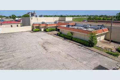 2615 Crockett Street, Greenville, TX 75401 - Photo 3