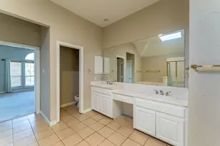 532 Silver Maple Dr, Irving, TX 75063 - Photo 29