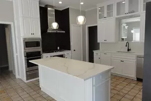 848 S Havenwood Ln S, Fort Worth, TX 76112 - Photo 11