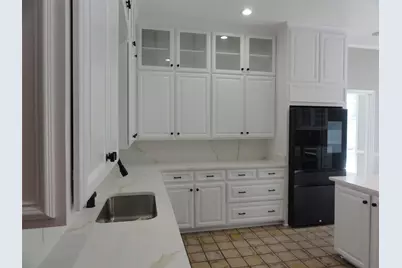 848 S Havenwood Lane S, Fort Worth, TX 76112 - Photo 13