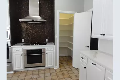 848 S Havenwood Lane S, Fort Worth, TX 76112 - Photo 17