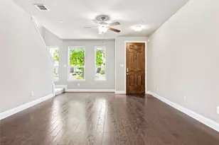 313 Tottenham Ct, McKinney, TX 75072 - Photo 3