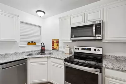 6402 Rockland Drive, Arlington, TX 76016 - Photo 13