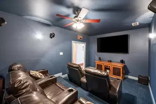 895 Bardin Rd, Grand Prairie, TX 75052 - Photo 17