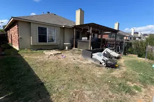 4712 Barnhill Ln, Fort Worth, TX 76135 - Photo 15