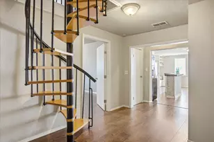 2707 Austin Dr, Granbury, TX 76048 - Photo 3