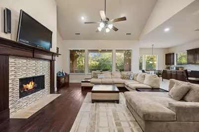 12230 Jackson Creek Drive, Dallas, TX 75243 - Photo 13