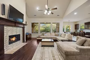 12230 Jackson Creek Dr, Dallas, TX 75243 - Photo 13