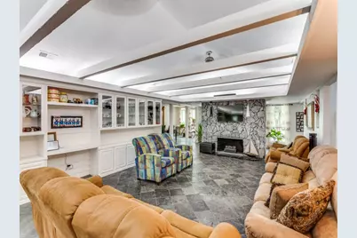 405 Chandler Lake Road, Fort Worth, TX 76103 - Photo 7