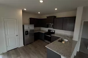 8205 White Wolf Trl, Ponder, TX 76259 - Photo 15