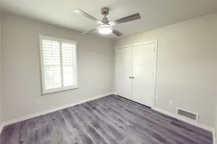 1912 E Branch Hollow Dr, Carrollton, TX 75007 - Photo 27