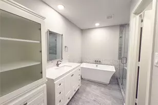 1912 E Branch Hollow Dr, Carrollton, TX 75007 - Photo 29