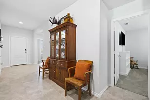 521 Bronze Cir E, Springtown, TX 76082 - Photo 3