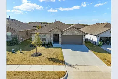 521 Bronze Circle E, Springtown, TX 76082 - Photo 1