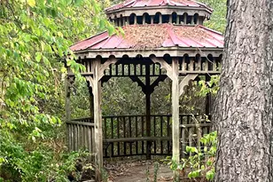 215 Paris St, Ladonia, TX 75449 - Photo 21