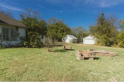215 Paris Street, Ladonia, TX 75449 - Photo 11