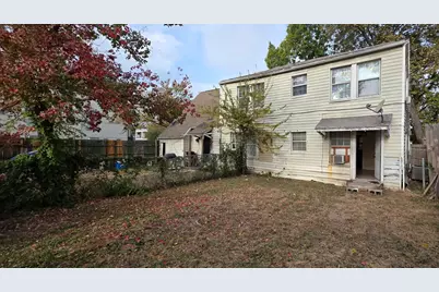 4300 Roseland Avenue, Dallas, TX 75204 - Photo 3