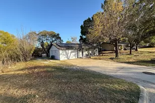 920 Crockett St, Midlothian, TX 76065 - Photo 21